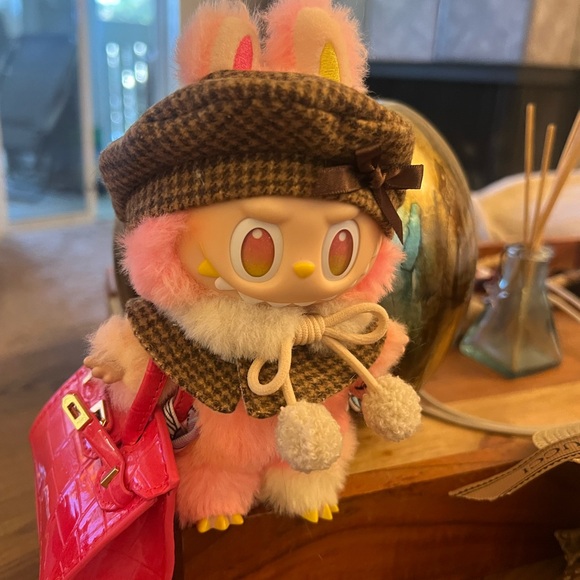 Authentic Labubus - Picture 9 of 10